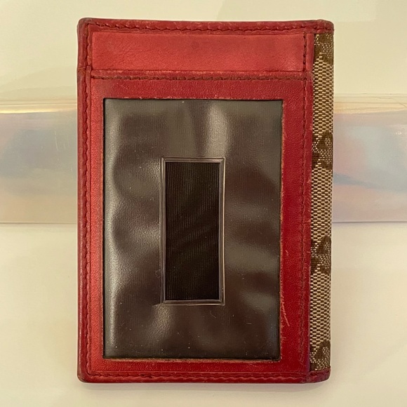 GUCCI Monogram Heart Card Case ♡ Amazing Condition ♡ Offers Welcomed ♡ - Picture 5 of 16